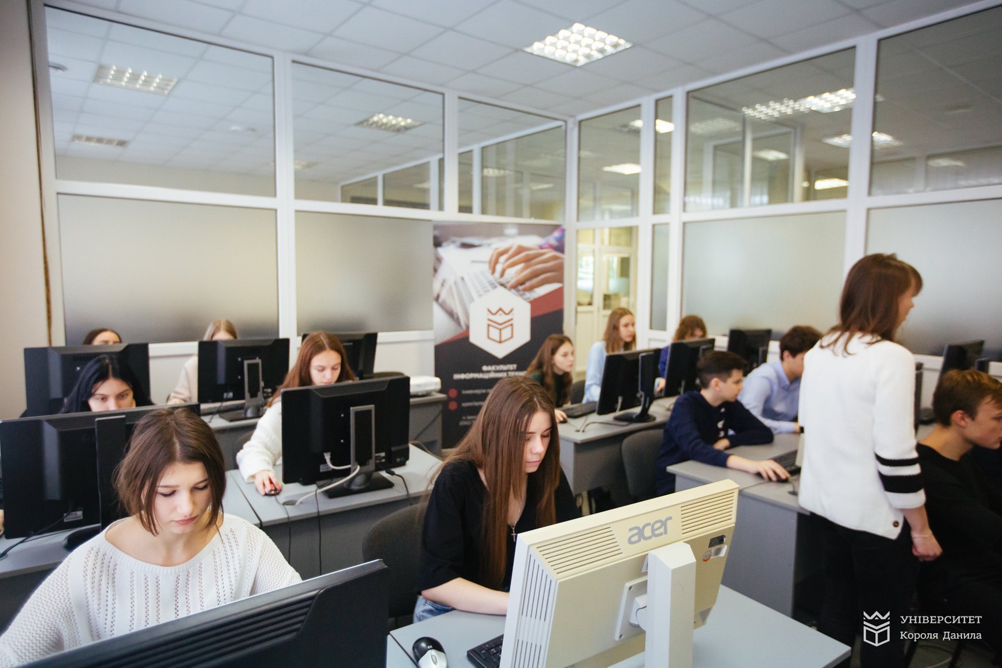 Університет Короля Данила сприяє популяризації ІТ-напряму серед ...